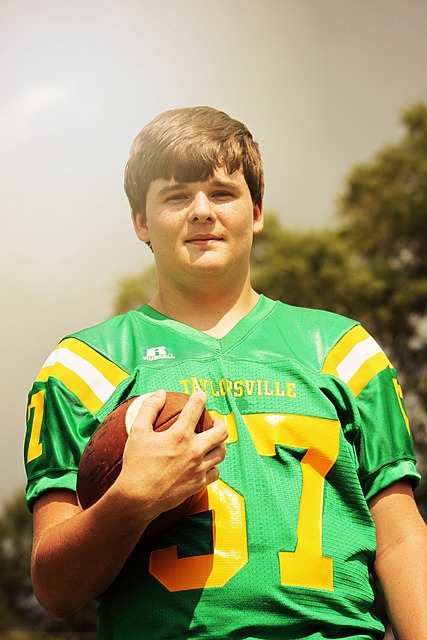 拜仁本赛季12轮保持不败，领跑积分榜，轰入44球，攻防俱佳，明日将迎战柏林联合。