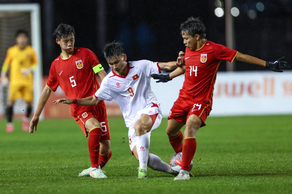 列维谈曼城115项违规：很遗憾不能内部解决，律师赚了很多钱